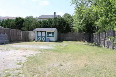 814 Laurel Street, Lakehurst, NJ 08733 - Photo 18
