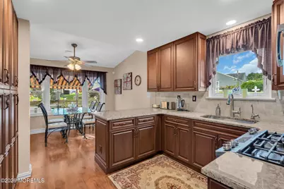 31 Swindon Court, Toms River Township, NJ 08757 - Photo 12