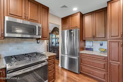 31 Swindon Court, Toms River Township, NJ 08757 - Photo 14