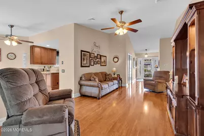 31 Swindon Court, Toms River Township, NJ 08757 - Photo 8