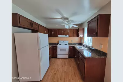 8 Potomac Lane Lane #A, Whiting, NJ 08759 - Photo 8