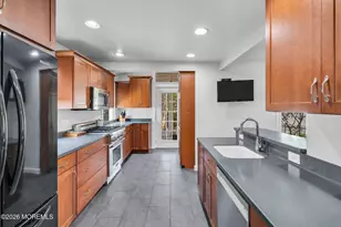 36 Foster St, Red Bank, NJ 07701 - Photo 12