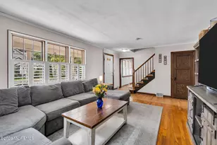 36 Foster St, Red Bank, NJ 07701 - Photo 10