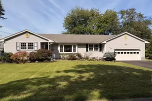 538 Robin Hood Rd, Brick, NJ 08724 - Photo 1