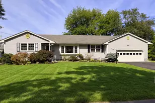 538 Robin Hood Rd, Brick, NJ 08724 - Photo 2