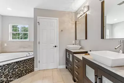 13 Baltusrol Drive, Manalapan Township, NJ 07726 - Photo 24