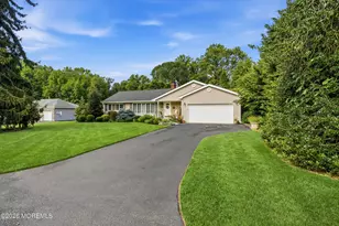 251 Hamiltonian Dr, Middletown, NJ 07701 - Photo 42