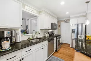 251 Hamiltonian Dr, Middletown, NJ 07701 - Photo 18