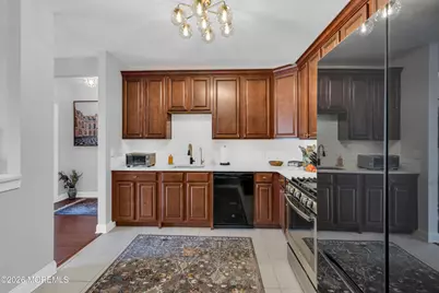 114 Bloomsbury Drive #114, Morganville, NJ 07751 - Photo 10