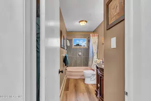 20 Fairfield Dr, Tinton Falls, NJ 07724 - Photo 24