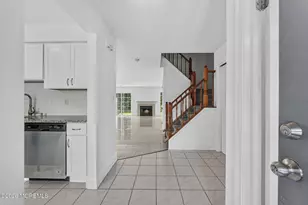496 Cottonwood Ct, Howell Township, NJ 07731 - Photo 4