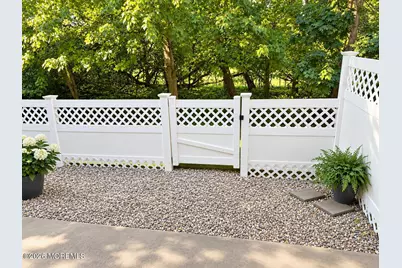35 Ironwood Court, Middletown, NJ 07748 - Photo 16