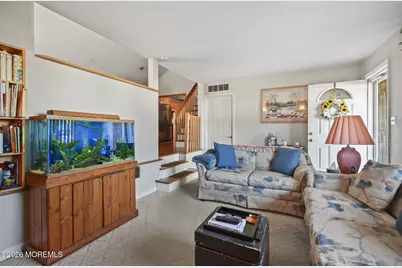 2 Hill Street, Hazlet Township, NJ 07730 - Photo 4
