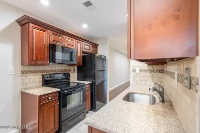 47 Wild Turkey Way #E, Manalapan Township, NJ 07726 - Photo 10
