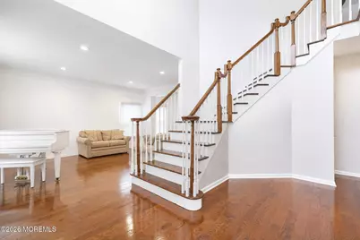 8 Alyssa Lane, Manalapan Township, NJ 07726 - Photo 4
