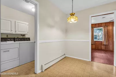 21 Burlington Court, Toms River Township, NJ 08757 - Photo 8