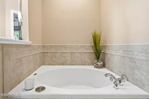 69 Saxton Rd, Farmingdale, NJ 07727 - Photo 44
