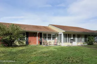 341C Canterbury Ct, Lakewood, NJ 08701 - Photo 4