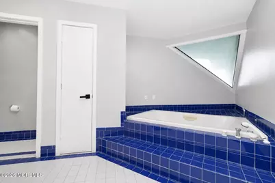 401 Overlook Drive, Neptune Township, NJ 07753 - Photo 38