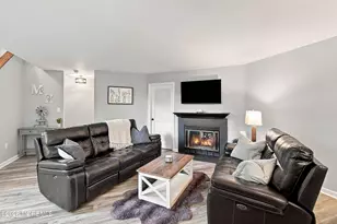 1902 Buckingham Cir, Middletown, NJ 07748 - Photo 4
