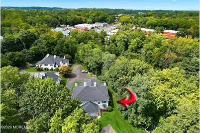 1902 Buckingham Circle, Middletown, NJ 07748 - Photo 2