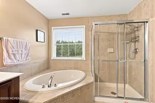 43 Oxford Cir, Southampton, NJ 08088 - Photo 18