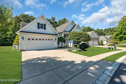 13 Northshire Court, Freehold, NJ 07728 - Photo 6
