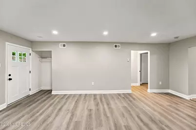61C Piazza Vittoria, Freehold, NJ 07728 - Photo 18
