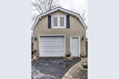 64 Waackaack Avenue, Keansburg, NJ 07734 - Photo 16