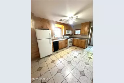 14 Manning Place, Keansburg, NJ 07734 - Photo 4
