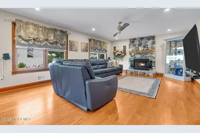 9 Yosemite Road, Howell Township, NJ 07731 - Photo 10