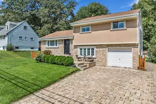 12 Washington Ave, South Amboy, NJ 08879 - Photo 2