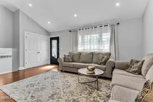 12 Washington Ave, South Amboy, NJ 08879 - Photo 6