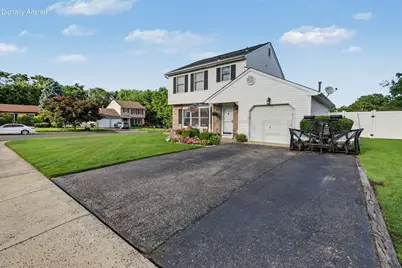 30 Albatross Drive, Howell Township, NJ 07731 - Photo 6
