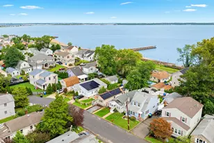 285 Shoreland Cir, South Amboy, NJ 08879 - Photo 2