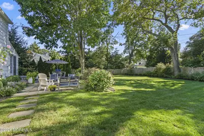 32 Buena Vista Avenue, Fair Haven, NJ 07704 - Photo 8