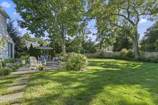 32 Buena Vista Ave, Fair Haven, NJ 07704 - Photo 8