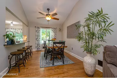 20 Eisenhower Court, Matawan, NJ 07747 - Photo 8