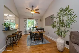 20 Eisenhower Ct, Matawan, NJ 07747 - Photo 8