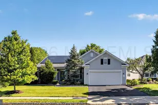 7 Allister Ln, Columbus, NJ 08022 - Photo 1