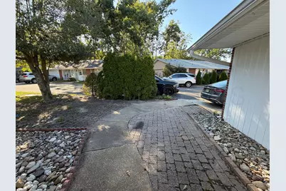 600C Lake Point Drive, Lakewood, NJ 08701 - Photo 4