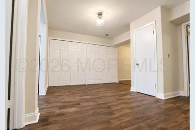 1405 Silver Court, Hamilton Square, NJ 08690 - Photo 4