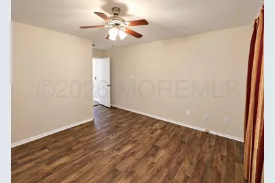 1405 Silver Court, Hamilton Square, NJ 08690 - Photo 14