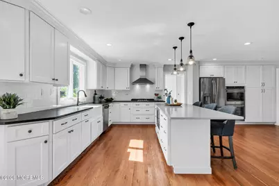 76 Maple Avenue, Little Silver, NJ 07739 - Photo 4