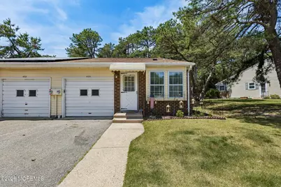 48B Milford Avenue #53, Whiting, NJ 08759 - Photo 2