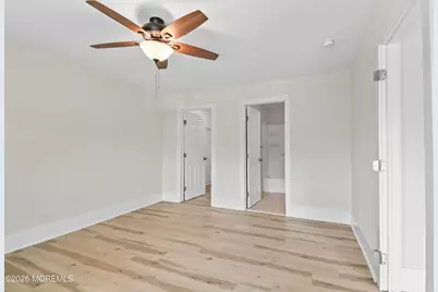 38 Des Moines Court, Tinton Falls, NJ 07712 - Photo 18