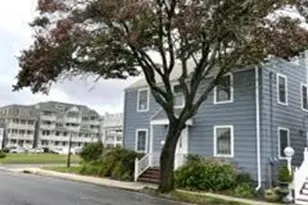 17 Ocean Pathway, Ocean Grove, NJ 07756 - Photo 2
