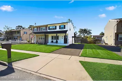 814 Maple Street, Lakehurst, NJ 08733 - Photo 4