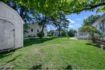 300 Beechmont Street, Toms River Township, NJ 08757 - Photo 28