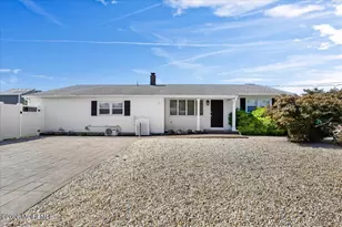 774 Nassau Dr, Toms River Township, NJ 08753 - Photo 2